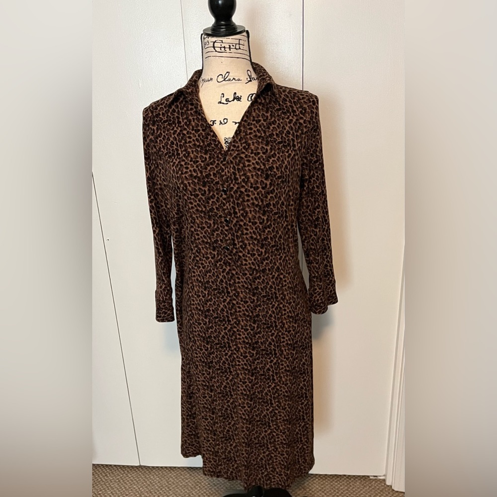 Leopard, knee-length, collar, work dress